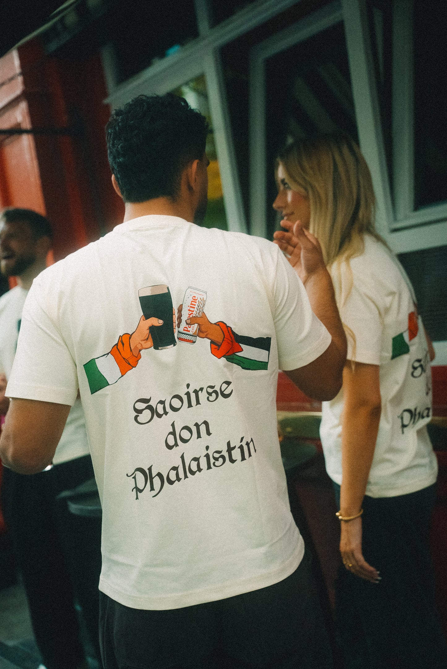 Saoirse don Phalaistín Chairty Tee